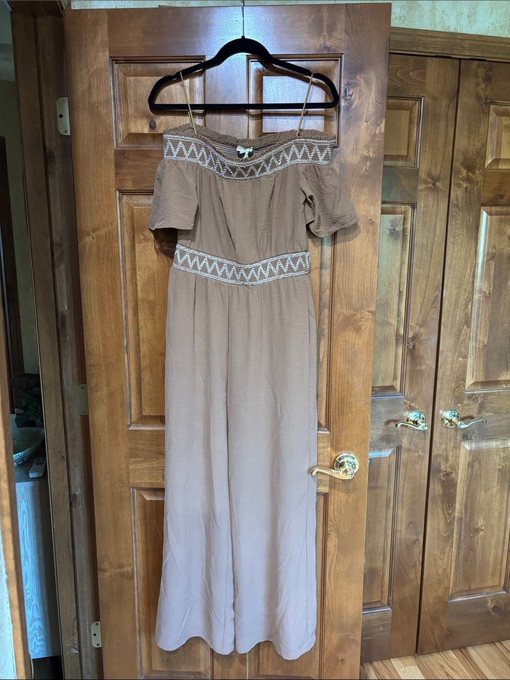NWT Hem & Thread Tan Off-Shoulder Pant Jumpsuit with Embroidered Waist SZ S